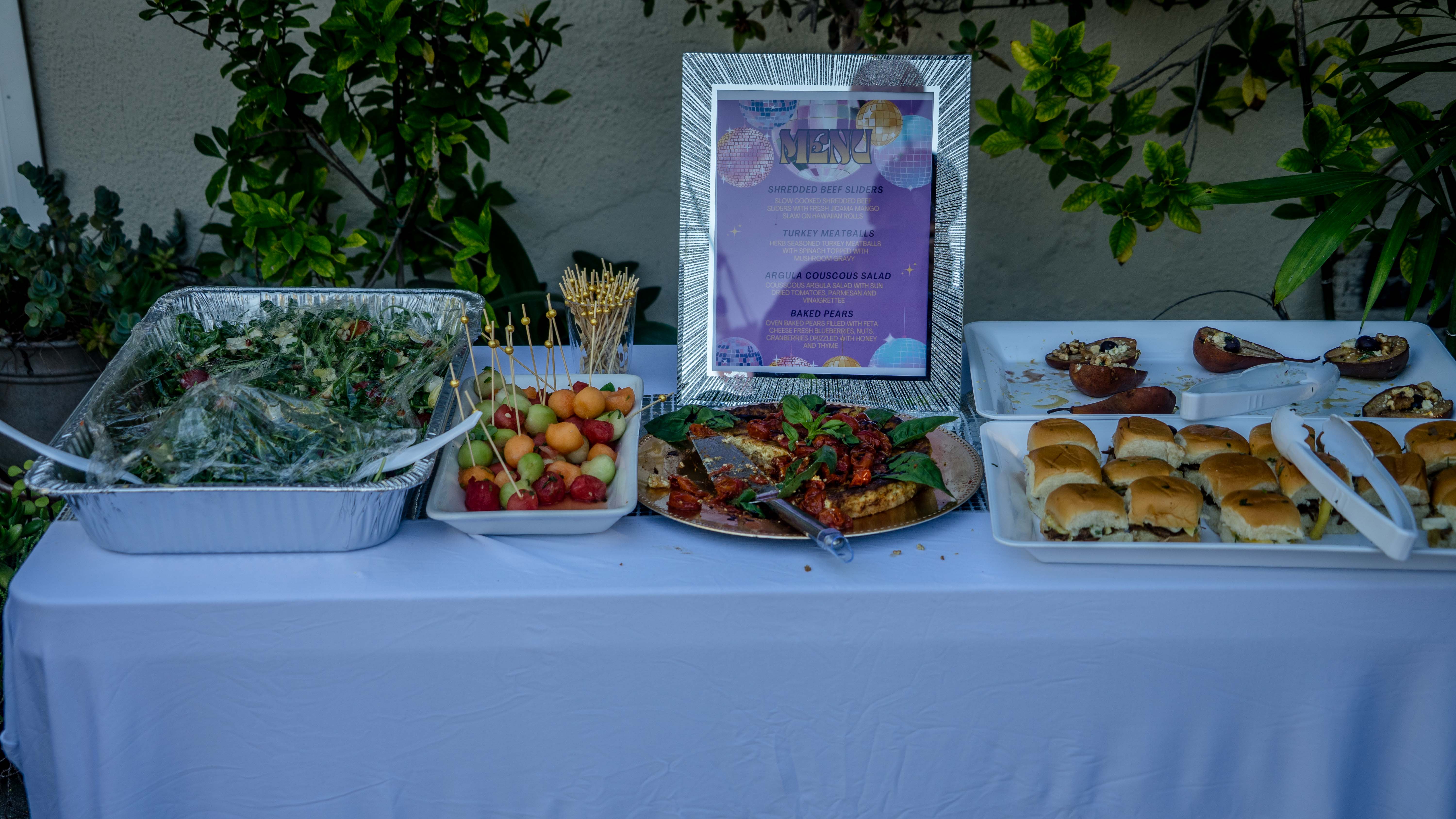Kids' party catering setup